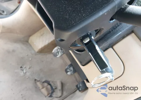 2004 Volkswagen Passat Gls from USA, damaged, VIN WVWPD63B24P332392